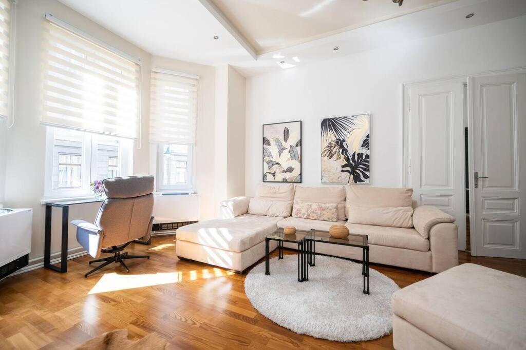 Luxury 2bdr In * Budapešť